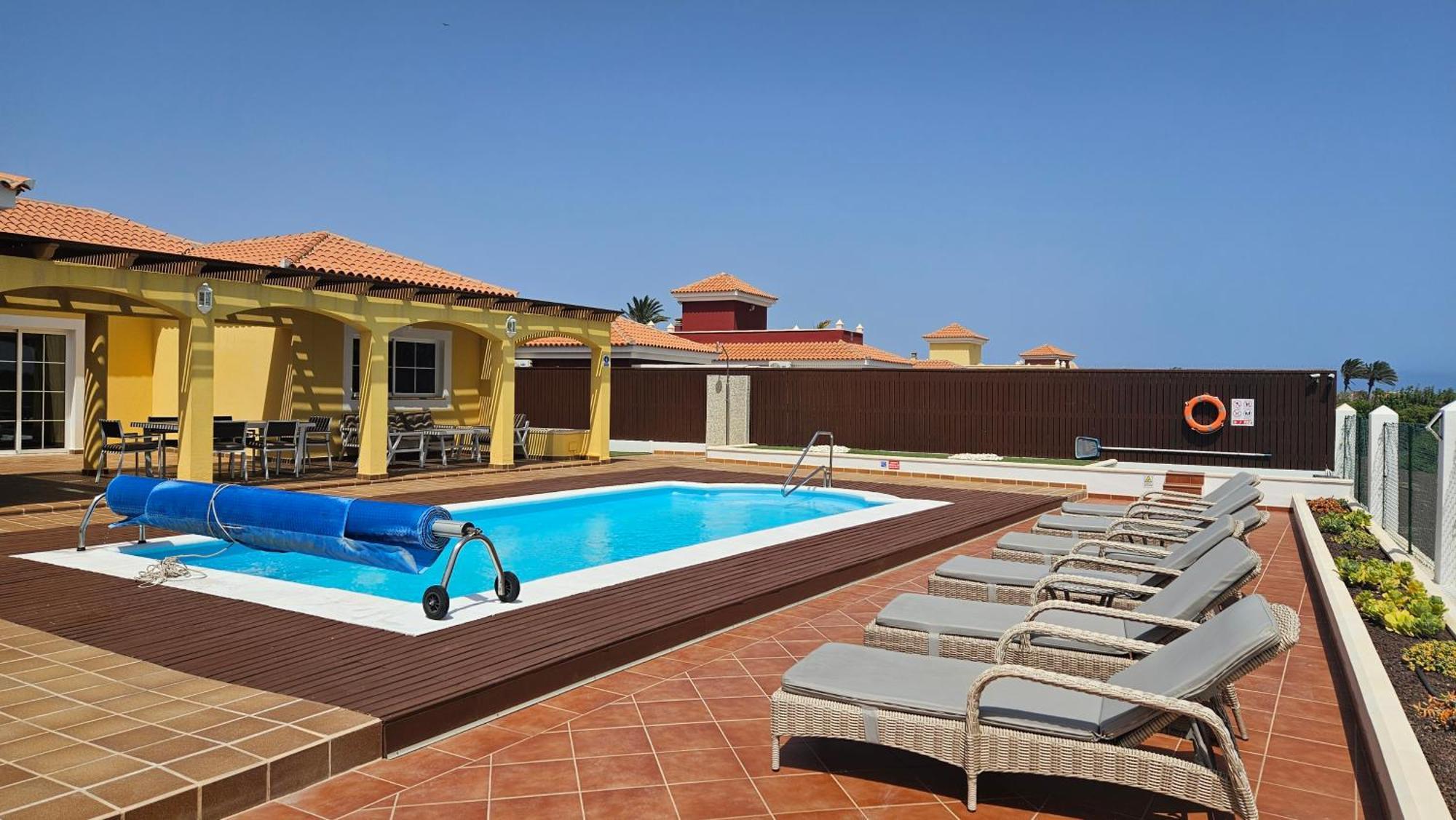 Villa Bonita On Golf In El Descanso ,Caleta Fuste-Fuerteventura Caleta De Fuste Exterior photo