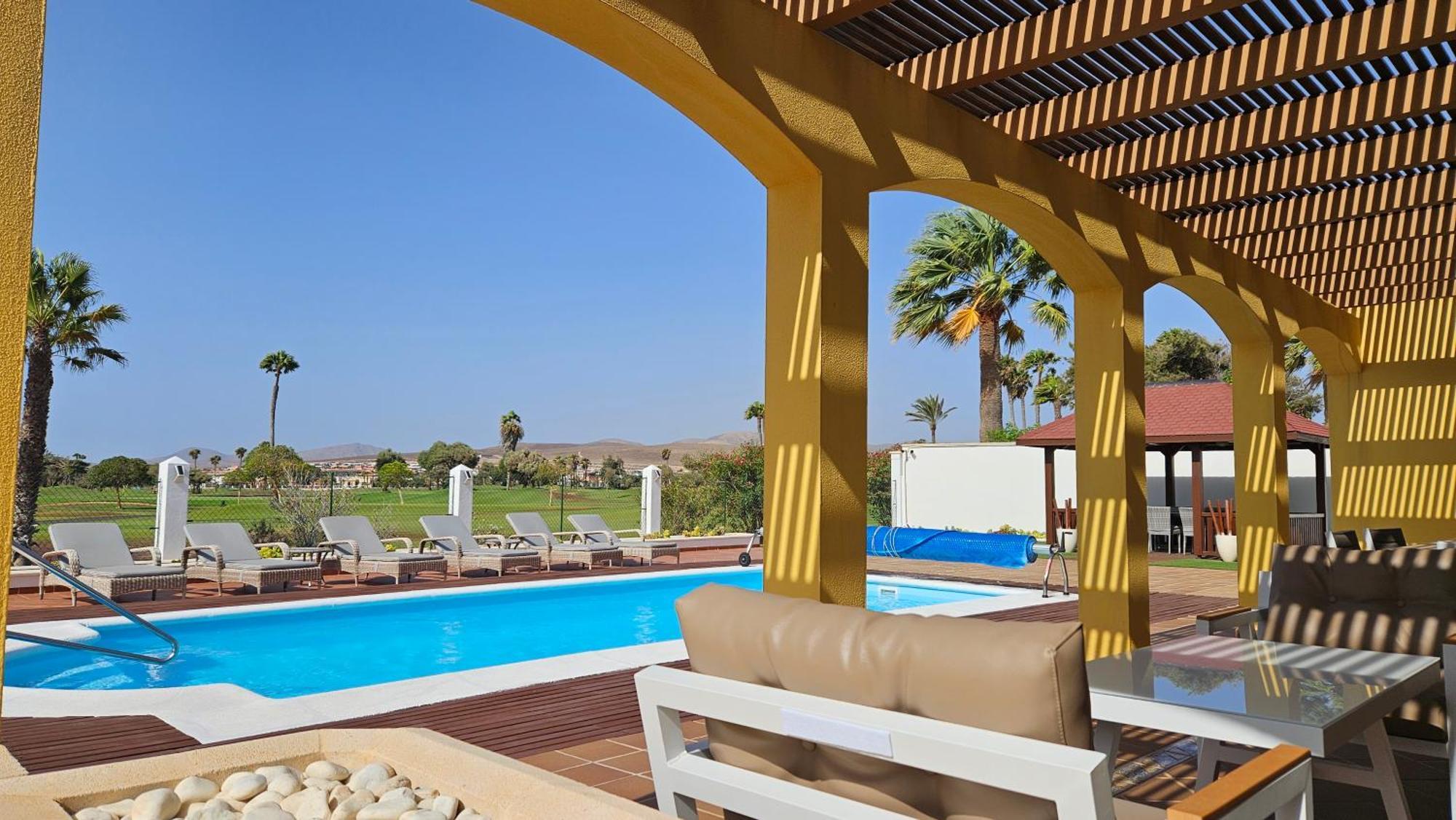 Villa Bonita On Golf In El Descanso ,Caleta Fuste-Fuerteventura Caleta De Fuste Exterior photo